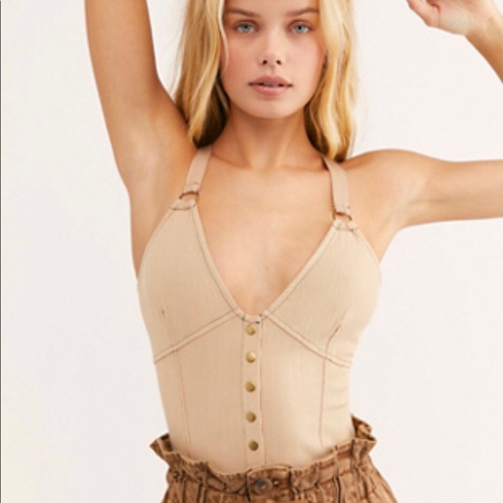 Free People- Fitted Top/Cami